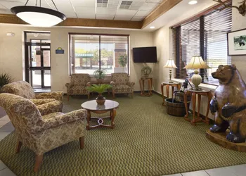 Days Inn & Suites by Wyndham Trinidad hotel thumbnail 6