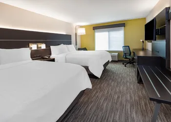 Holiday Inn Express & Suites Trinidad by IHG hotel thumbnail 5