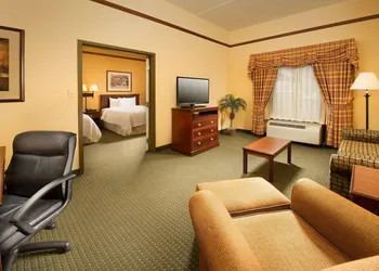 Hampton Inn & Suites Stillwater hotel thumbnail 5
