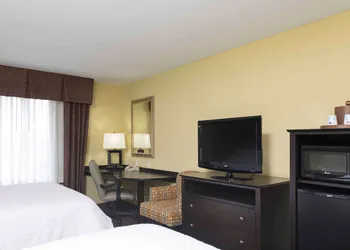 Hampton Inn & Suites Danville hotel thumbnail 8