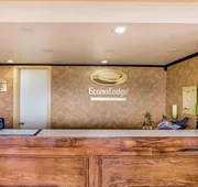 Econo Lodge McAlester hotel detail image 3