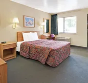 Days Inn by Wyndham Espanola hotel detail image 4