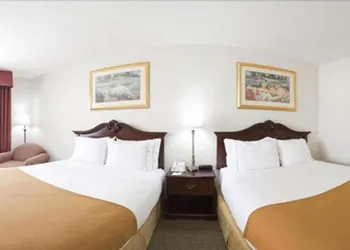Baymont by Wyndham Belen NM hotel thumbnail 8