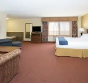 Holiday Inn Express Hotel & Suites Las Vegas by IHG hotel detail image 5