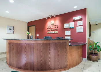 Quality Inn & Suites Menomonie hotel thumbnail 2
