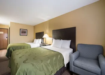Quality Inn & Suites Menomonie hotel thumbnail 8