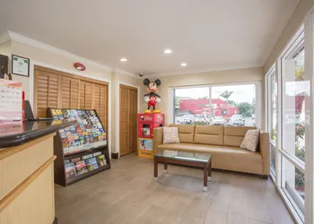 Del Sol Inn - Anaheim Resort hotel thumbnail 6