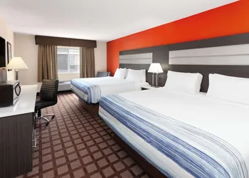 AmericInn by Wyndham Hudson hotel thumbnail 7