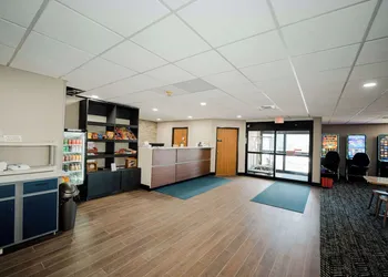 AmericInn by Wyndham Tomahawk hotel thumbnail 2