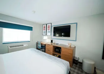 AmericInn by Wyndham Tomahawk hotel thumbnail 7