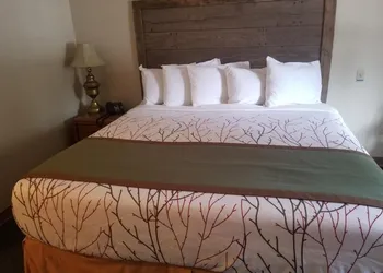 St Croix Inn Solon Springs hotel thumbnail 6
