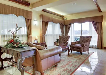 Clarion Suites Vidalia Riverfront hotel thumbnail 3
