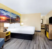 Days Inn & Suites by Wyndham Clovis hotel detail image 4
