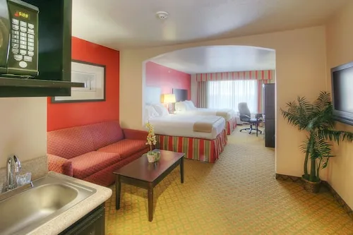 Holiday Inn Express & Suites Tucumcari by IHG hotel detail image 6