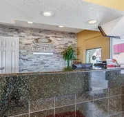 Econo Lodge Clovis hotel detail image 3