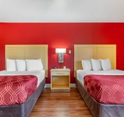 Econo Lodge Clovis hotel detail image 7