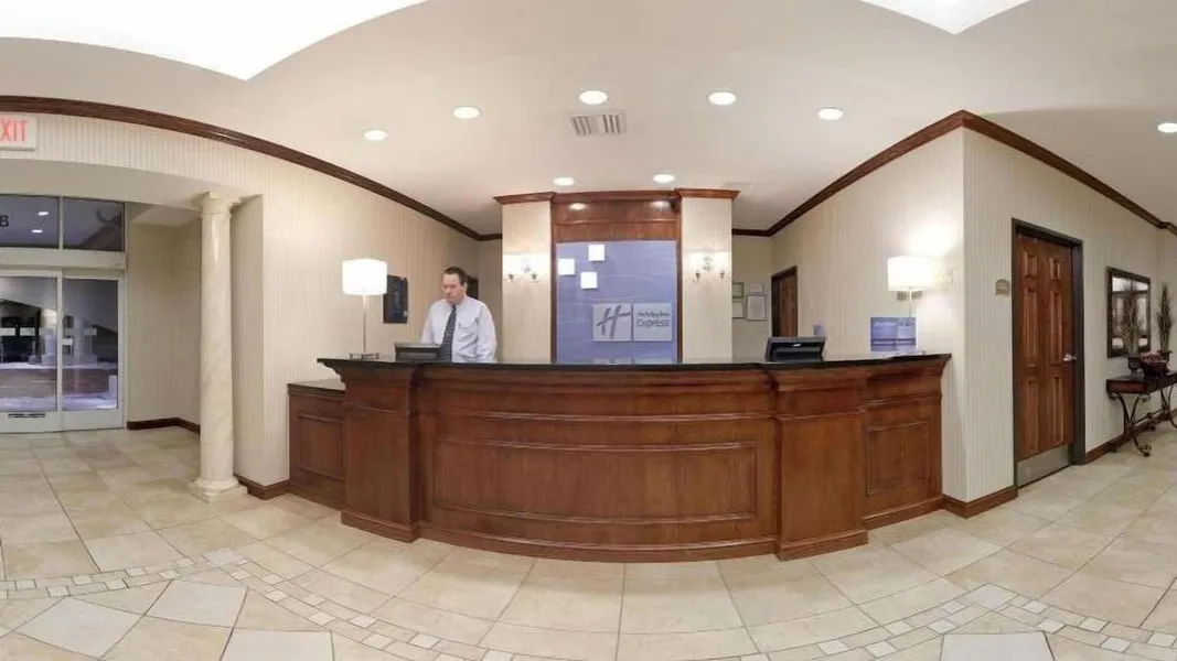 Holiday Inn Express & Suites Farmington by IHG hotel detail image 2