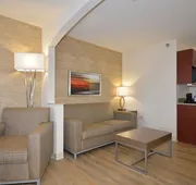 Holiday Inn Express & Suites Farmington by IHG hotel detail image 3