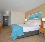 Holiday Inn Express & Suites Farmington by IHG hotel detail image 5