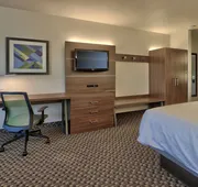 Holiday Inn Express SANTA ROSA by IHG hotel detail image 4