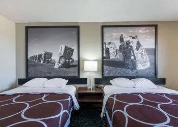 Super 8 by Wyndham Tucumcari hotel thumbnail 4