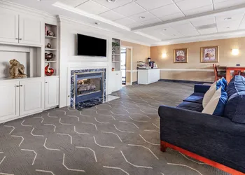 Days Inn by Wyndham Altavista hotel thumbnail 4