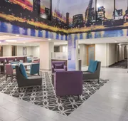 La Quinta Inn & Suites by Wyndham Festus - St. Louis South hotel detail image 4
