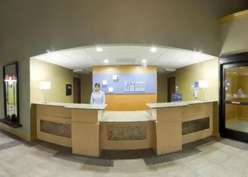 Holiday Inn Express & Suites - Thornburg, S. Fredericksburg by IHG hotel thumbnail 2