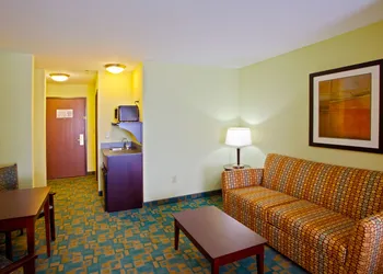 Holiday Inn Express & Suites - Thornburg, S. Fredericksburg by IHG hotel thumbnail 6