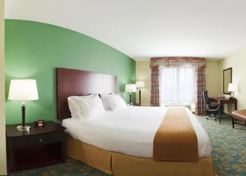 Holiday Inn Express & Suites - Thornburg, S. Fredericksburg by IHG hotel thumbnail 7