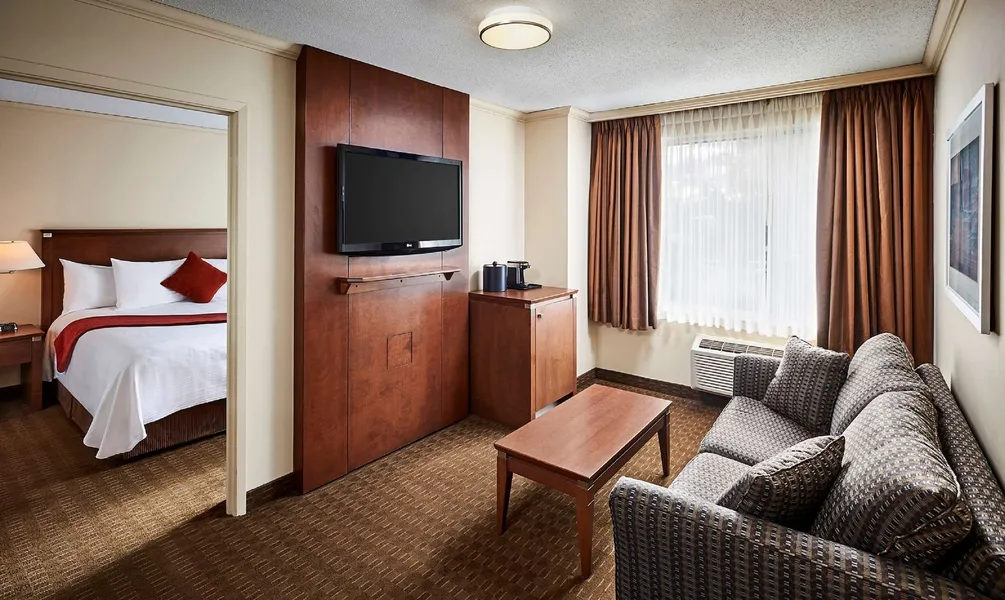 Best Western Plus Guildwood Inn hotel detail image 6