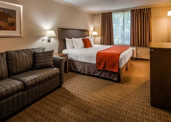 Best Western Plus Guildwood Inn hotel thumbnail 8