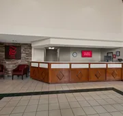 Red Roof Inn & Suites Newnan hotel detail image 3