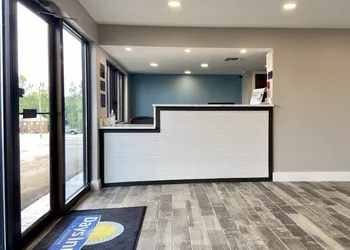HomeLodge hotel thumbnail 2