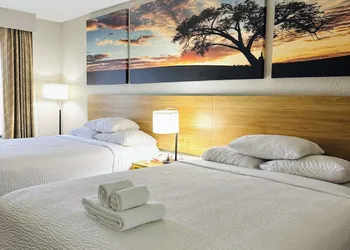 HomeLodge hotel thumbnail 8