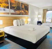 HomeLodge hotel detail image 5