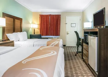 Quality Inn Findlay hotel thumbnail 6