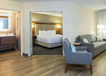 Comfort Inn and Suites Ingersoll hotel thumbnail 8
