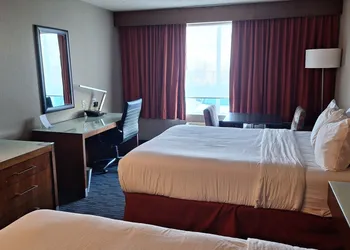 Radisson Hotel & Suites Fort McMurray hotel thumbnail 5