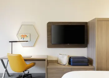 Holiday Inn Express Fremont by IHG hotel thumbnail 6