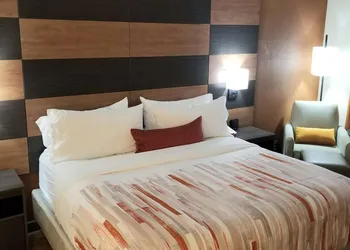 Best Western Plus Warsaw hotel thumbnail 6