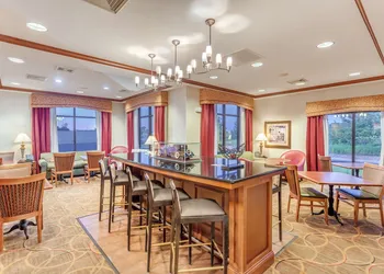 Hampton Inn Auburn hotel thumbnail 2