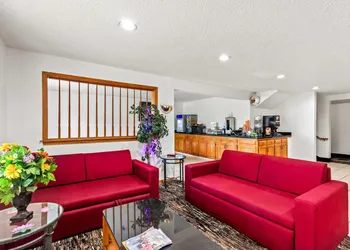 Quality Inn & Suites Howe - Sturgis hotel thumbnail 2