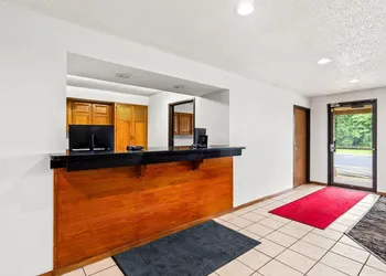 Quality Inn & Suites Howe - Sturgis hotel thumbnail 6