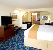 Holiday Inn Express Jourdanton - Pleasanton by IHG hotel detail image 3