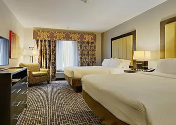 Holiday Inn Express & Suites Gonzales by IHG hotel thumbnail 5