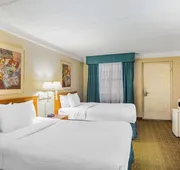 Super 8 by Wyndham Eagle Pass hotel detail image 7
