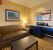 Holiday Inn Express & Suites Cotulla by IHG hotel detail image 4