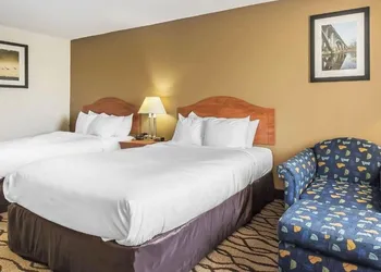 The Riverstone Hotel Charleston-Sikeston hotel thumbnail 8