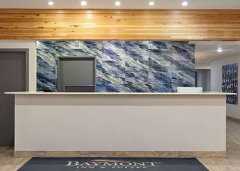 Baymont by Wyndham Moses Lake hotel thumbnail 2